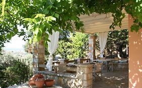 Niko'S & Konstantina'S Family Vacation House